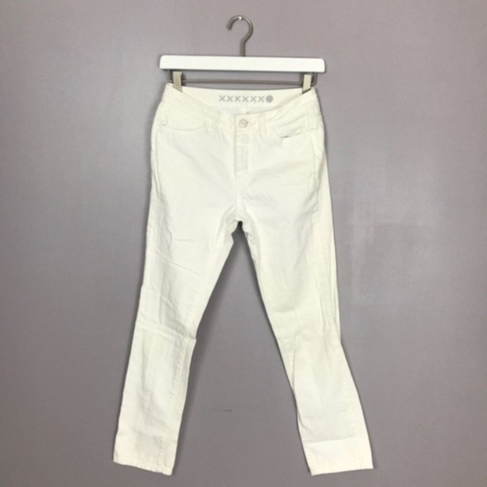 Kate Spade The “Kick It” White Straight Leg Jeans